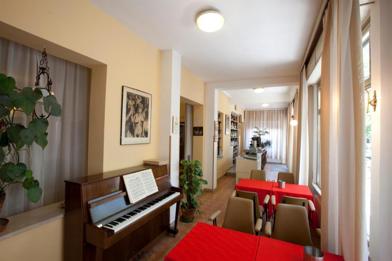 Albergo Moretti Senigallia Dış mekan fotoğraf