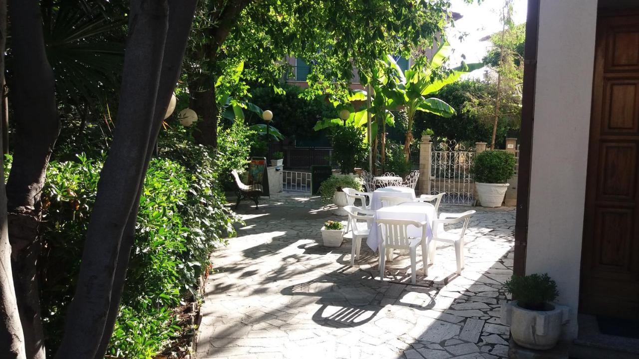 Albergo Moretti Senigallia Dış mekan fotoğraf