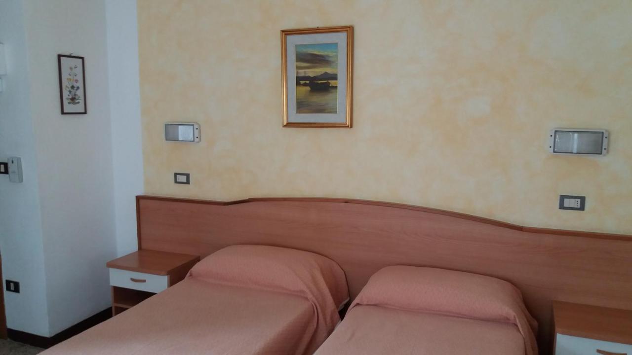 Albergo Moretti Senigallia Dış mekan fotoğraf
