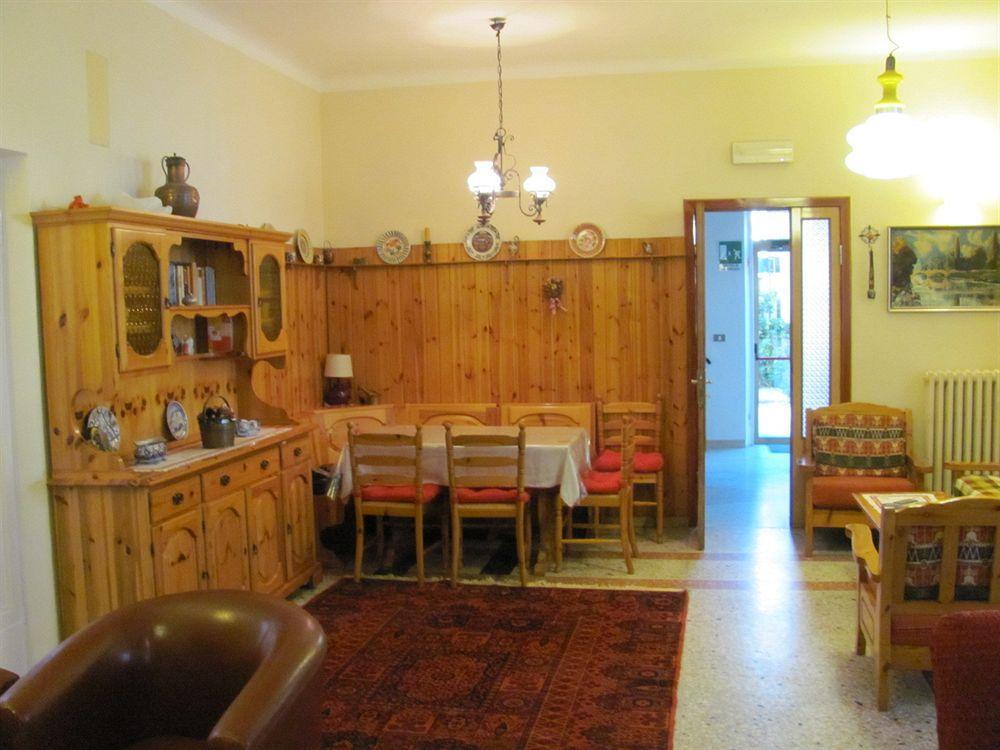Albergo Moretti Senigallia Dış mekan fotoğraf