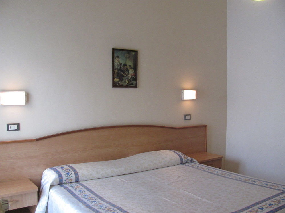 Albergo Moretti Senigallia Dış mekan fotoğraf
